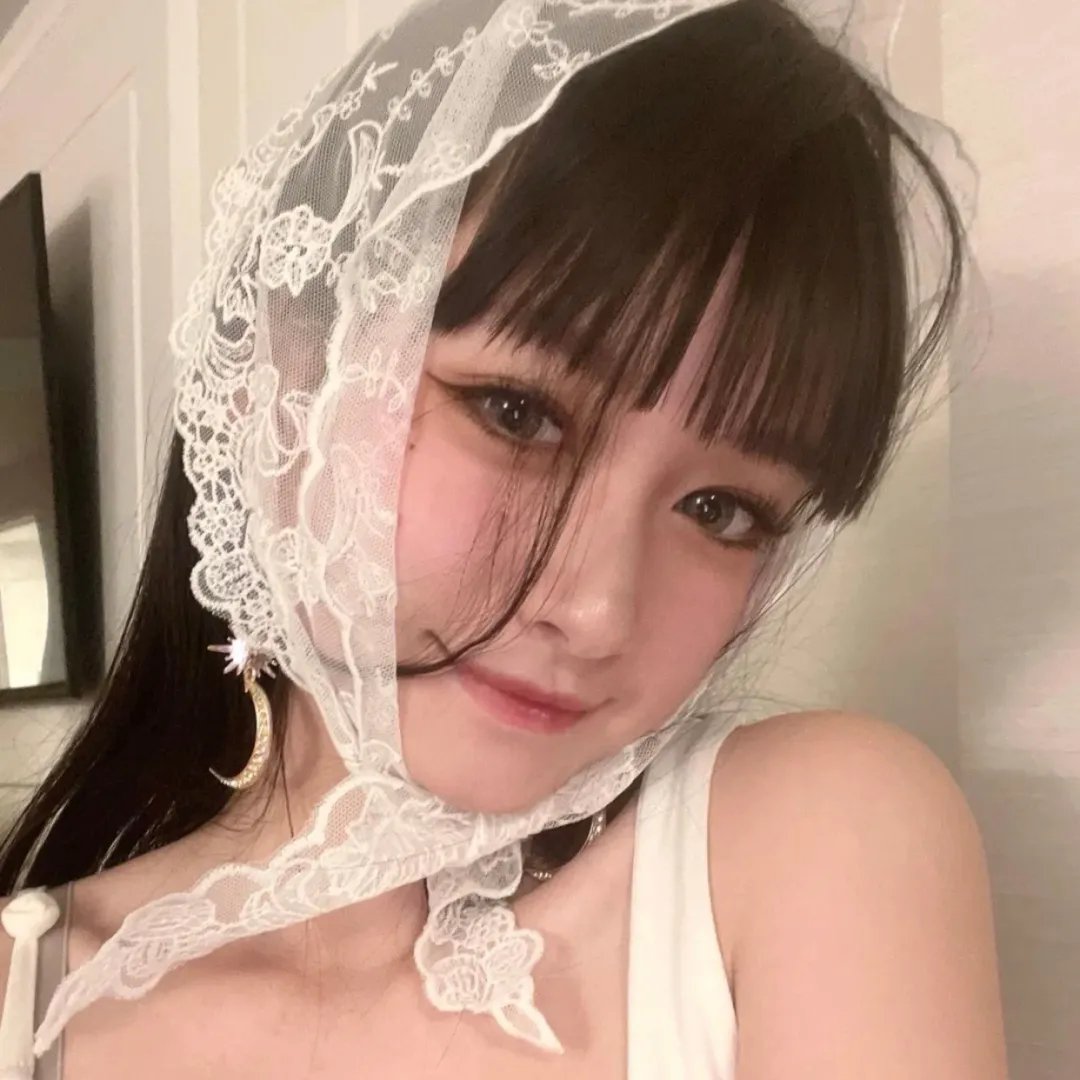 两对冤家一张床